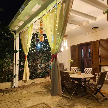 Il Giardino Delle Rose ゲストハウス ガリポリ